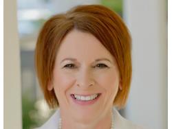 Shaw's Susan Farris Inducted into Women in Manufacturing Hall of Fame