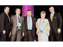 Mohawk Names Dealer of the Year at Convention