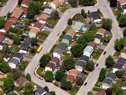 Pending Home Sales Drop in April