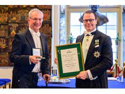 Välinge 's Darko Pervan Honored by Swedish Royal Patriotic Society Välinge 's Darko Pervan Honored by Swedish Royal Patriotic Society