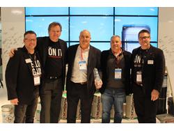 Schönox Presents Spartan with Smooth Performer Award Schönox Presents Spartan with Smooth Performer Award